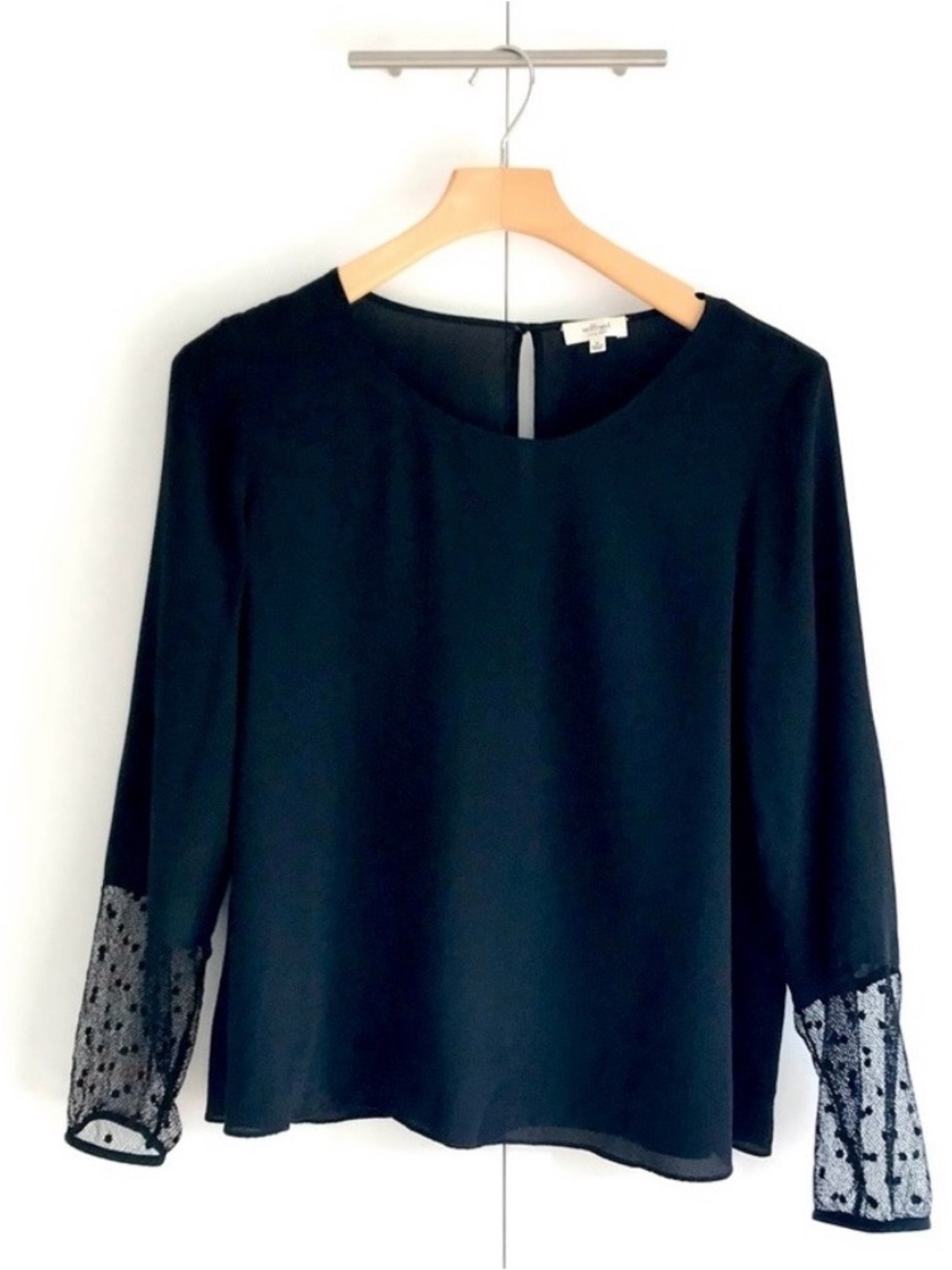 NWOT Aritzia Wilfred Silk Blouse with Polka Dot Lace Sheer Sleeve Detail
